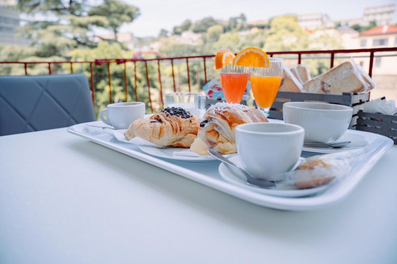 La Collina Di Capodimonte Couette-café Naples